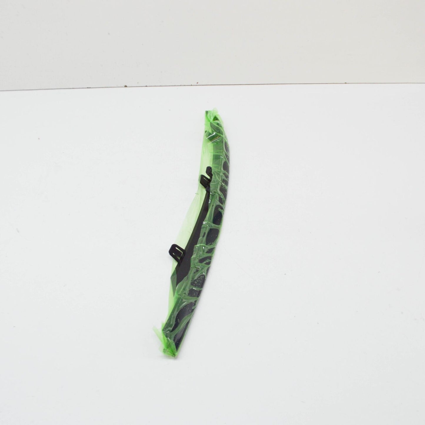 NEW MB A W176 FRONT BUMPER LEFT SIDE MOULDING TRIM A1768854700 ORIGINAL