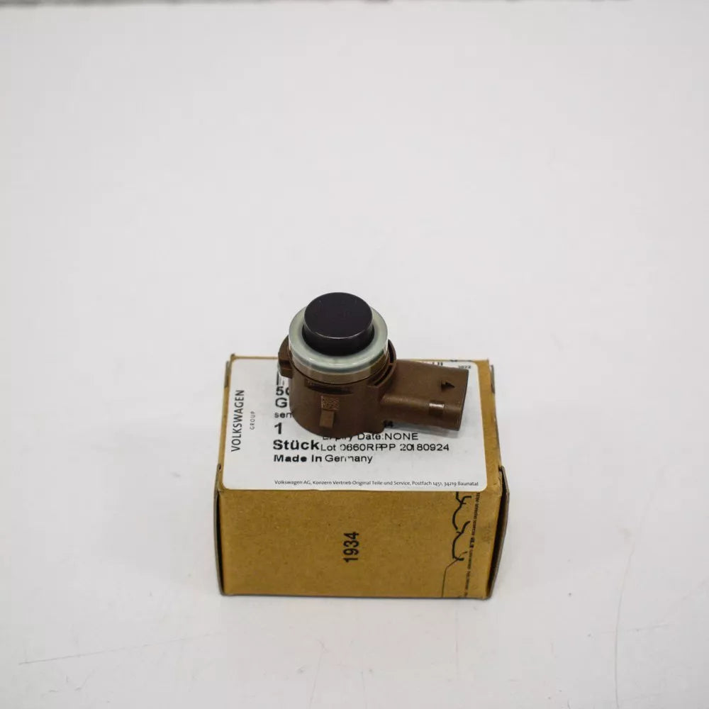 NEW AUDI TT FV 8S FRONT PARKING SENSOR 5Q0919297BGRU