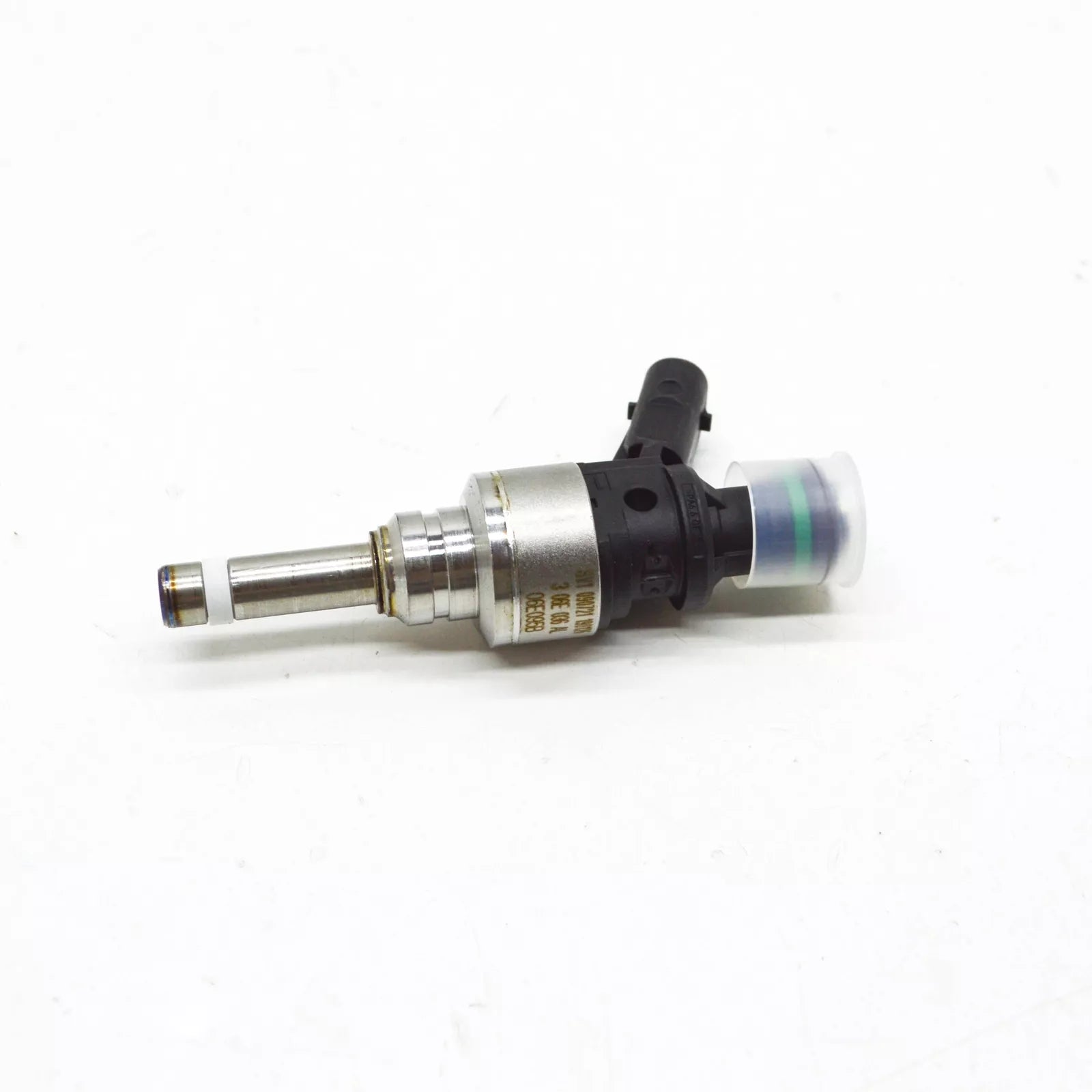 NEW AUDI A4 B9 FUEL INJECTOR 06E906036AL ORIGINAL