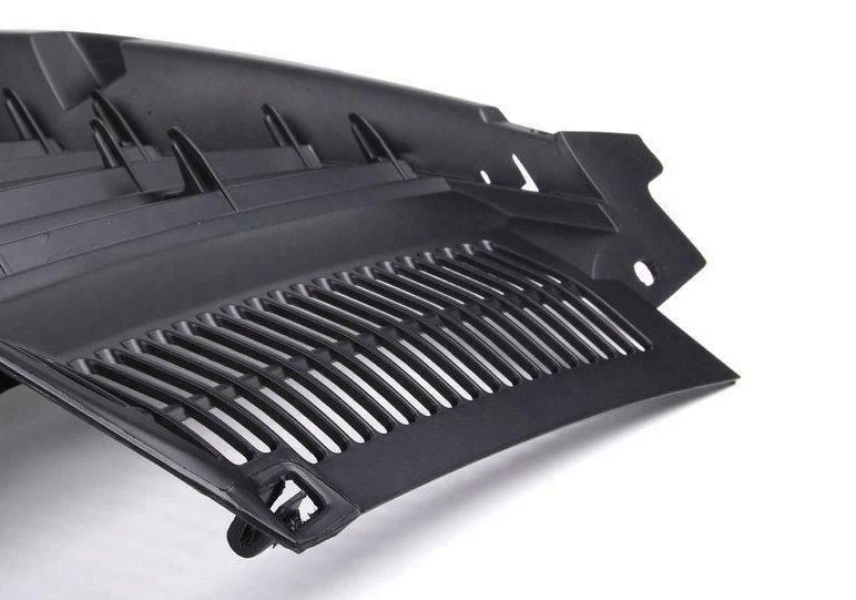 NEW VOLKSWAGEN JETTA A5 FRONT RADIATOR GRILLE FRAME 1K5853653C9B9 ORIGINAL