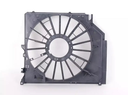 NEW BMW 3 E46 RADIATOR COOLING FAN SHROUD 17117507604 7507604 ORIGINAL
