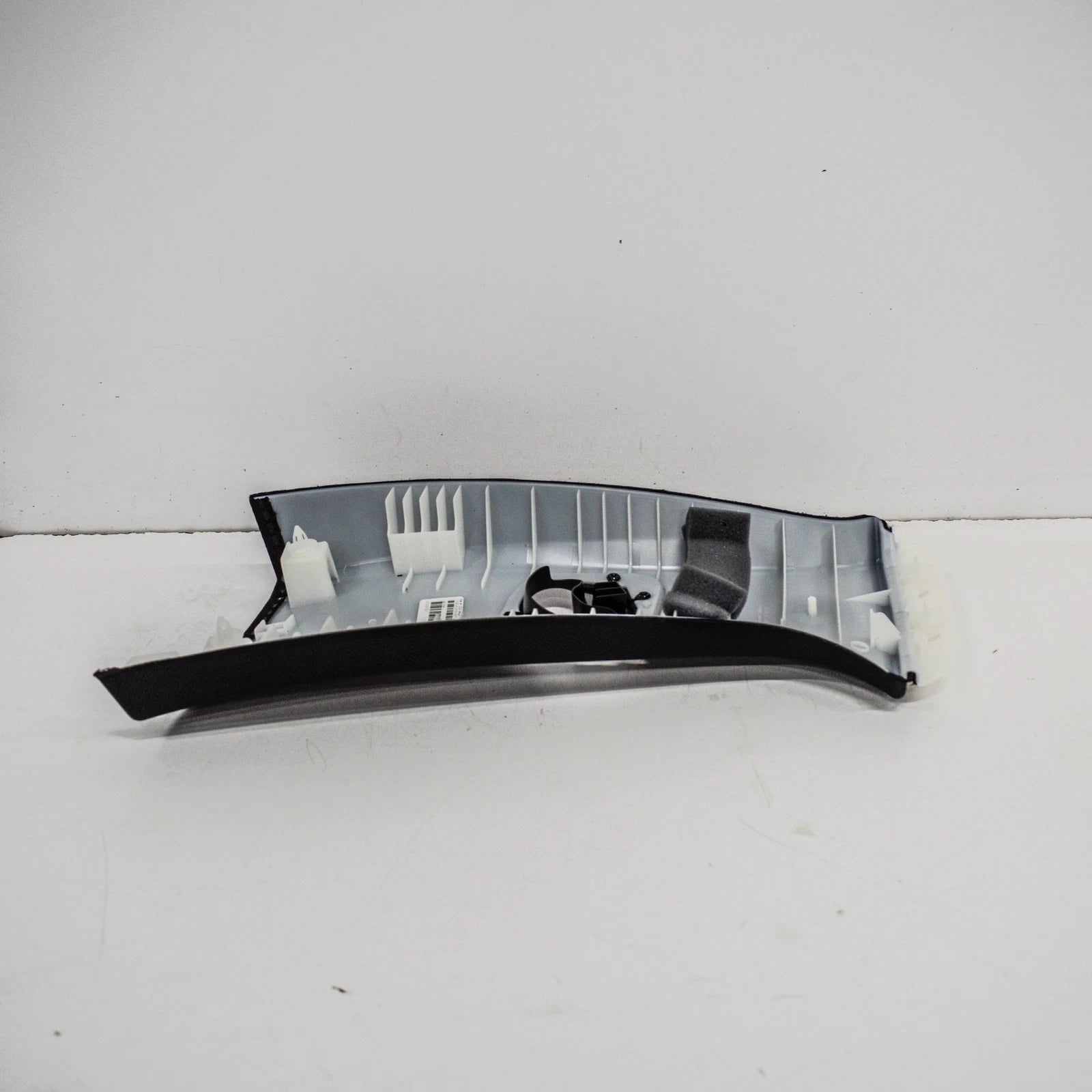NEW BMW X6 F16 INTERIOR UPPER B PILLAR RIGHT TRIM 51438061364 ORIGINAL