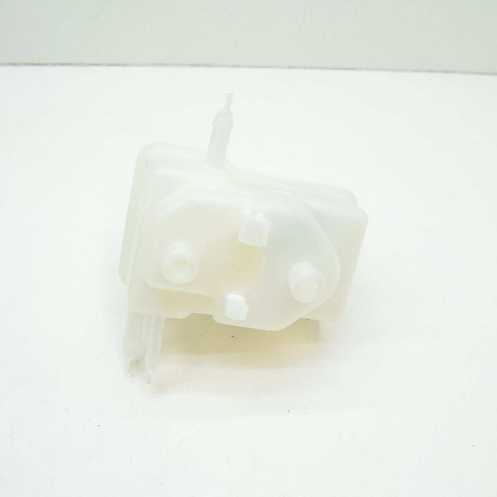 NEW BMW E38 E39 BRAKE FLUID RESERVOIR WITH WARNING SWITCH 1164908 34301164908