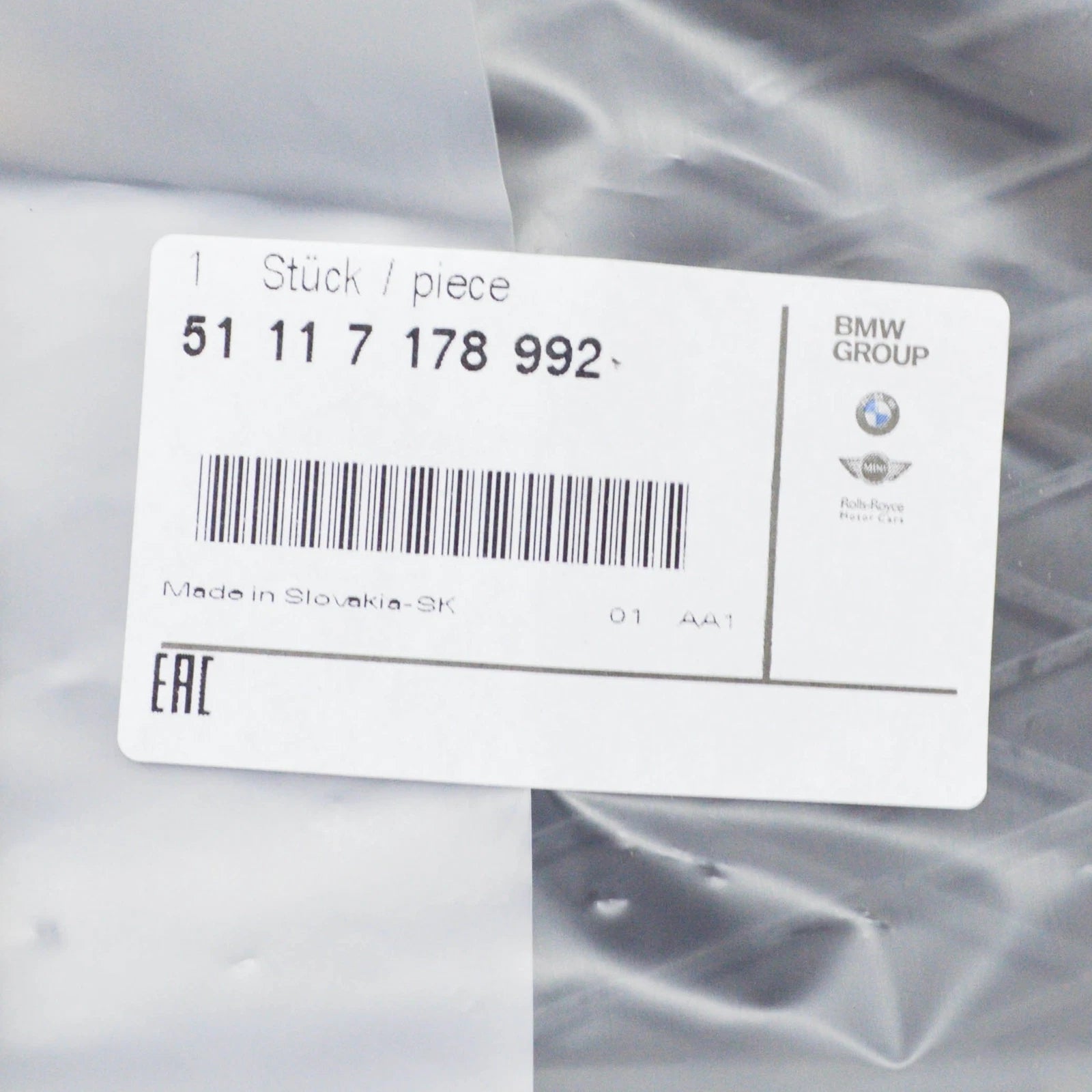 NEW BMW 3 COUPE E92 FRONT RIGHT CLOSED BLACK GRID GRILLE 51117178992 ORIGINAL