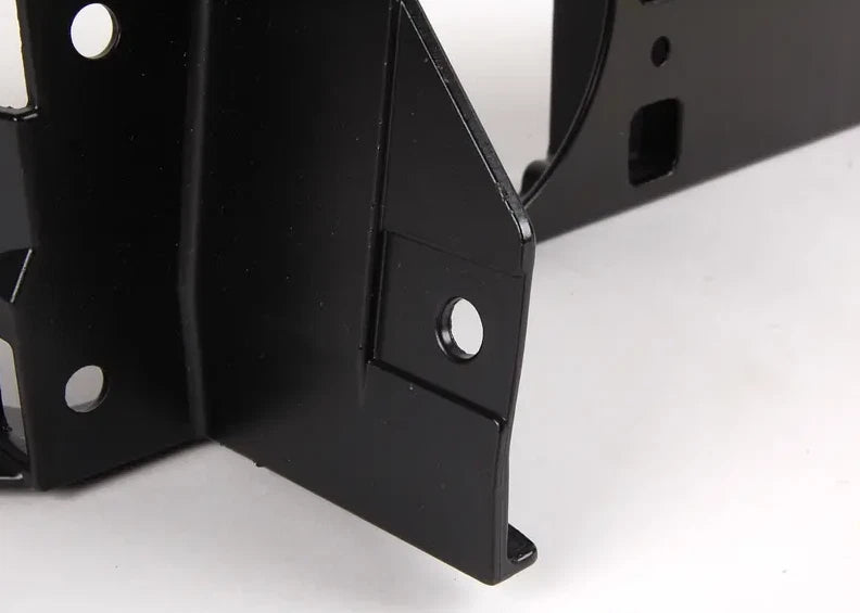 NEW BMW 6 E63 FRONT PANEL LEFT BRACKET 51647008847 7008847 ORIGINAL