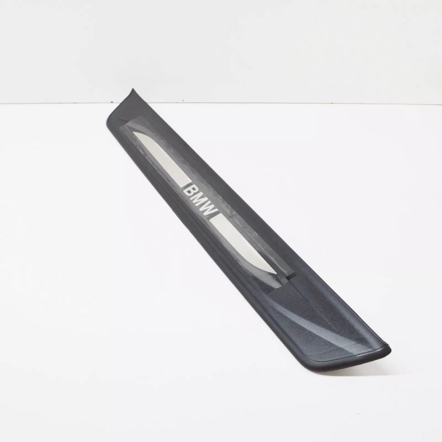 NEW BMW 5 F10 FRONT LEFT DOOR STILL STRIP 51477203601 2015 ORIGINAL