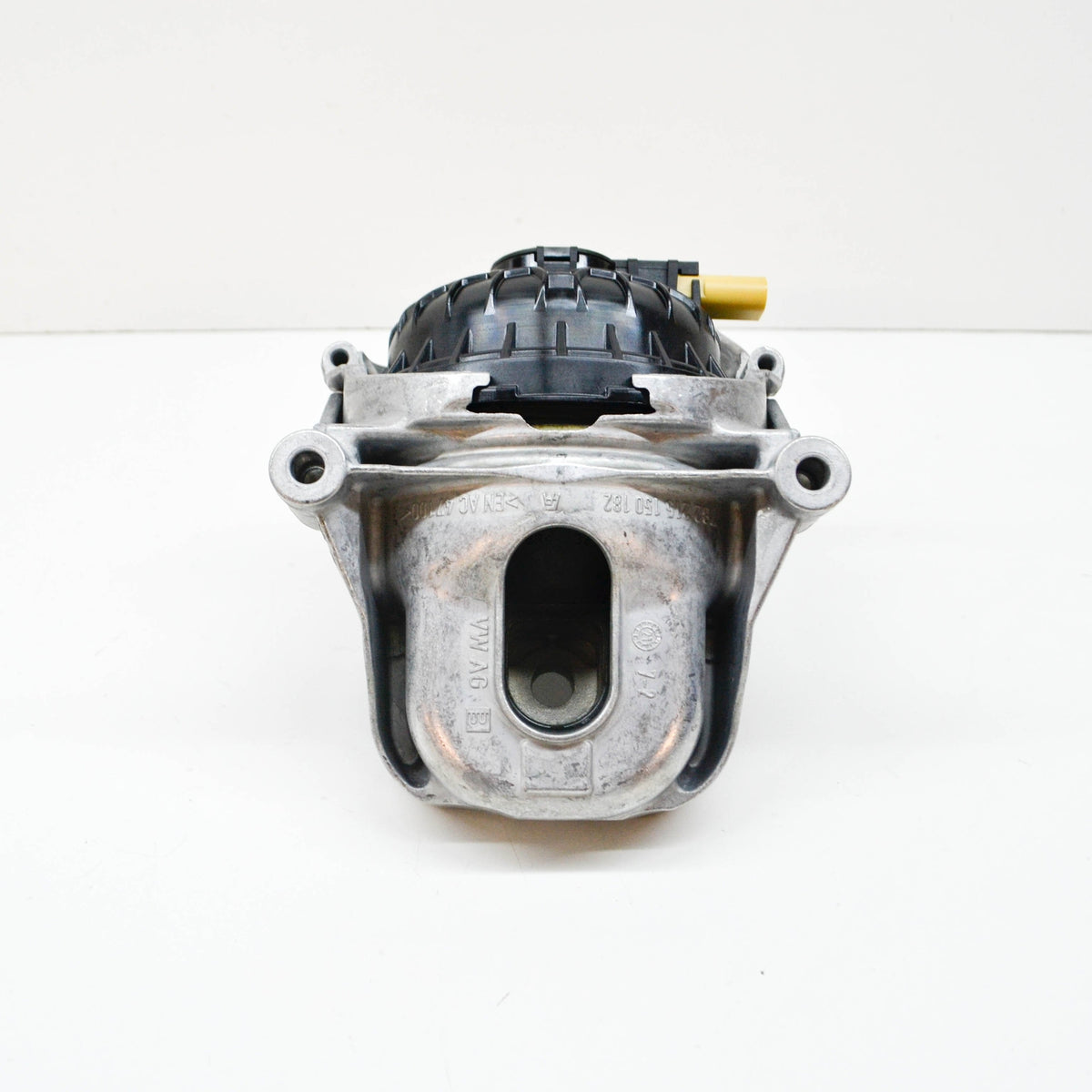 new audi a6 c8 left side engine mount 4m0199371fl original