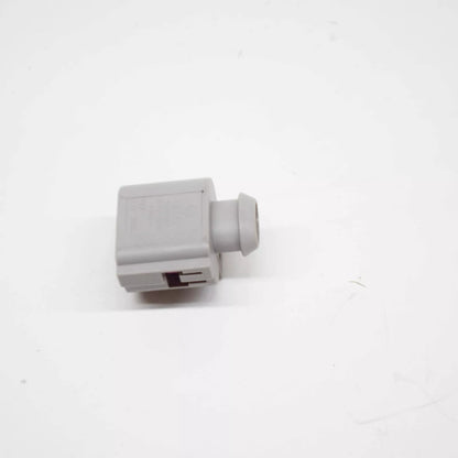 NEW AUDI A3 8P FUEL PRESSURE SENSOR CONNECTOR HOUSING 3 PIN 3B0973703G