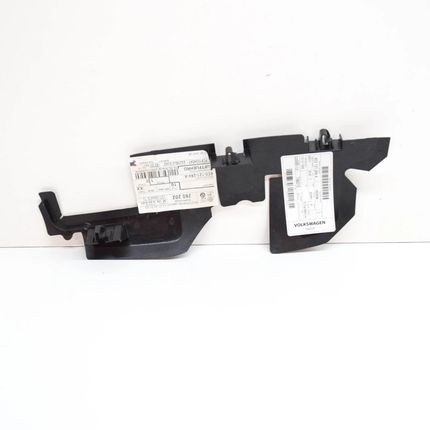 NEW VOLKSWAGEN POLO 6R MK5 RIGHT RADIATOR AIR GUIDE 6C0121284A ORIGINAL