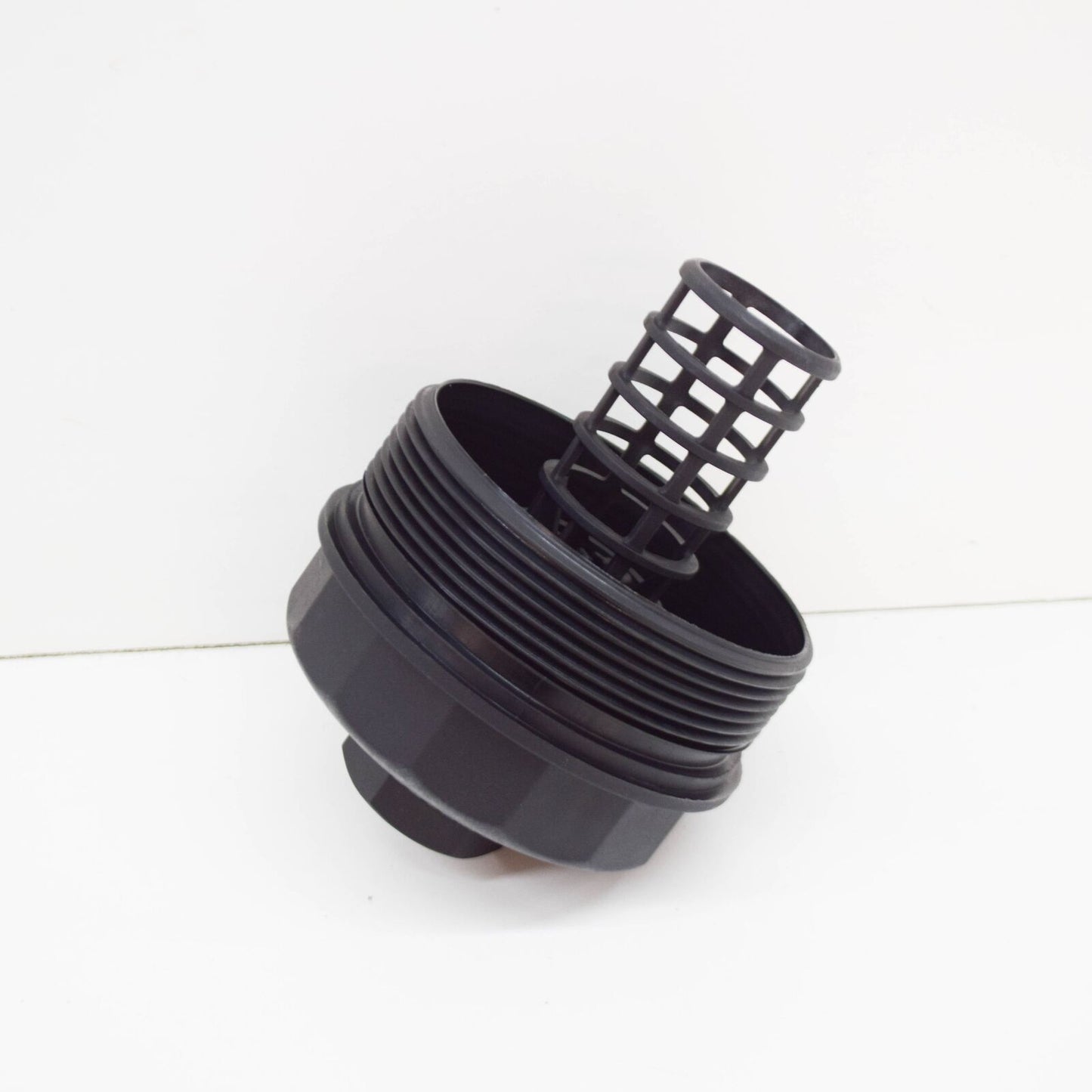 NEW VOLKSWAGEN PHAETON 3D OIL FILTER HOUSING CAP 021115433E ORIGINAL