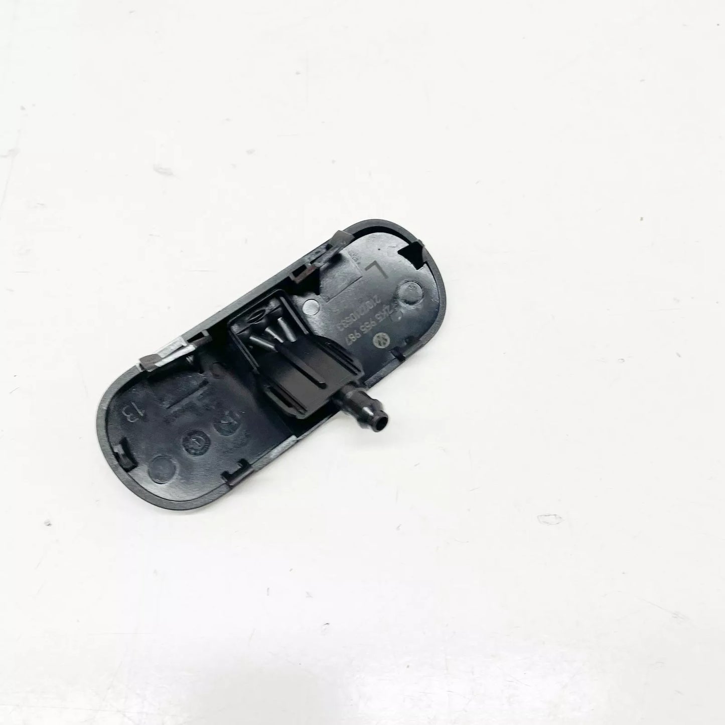 NEW VW CADDY IV MK4 FRONT LEFT WINDSCREEN WASHER NOZZLE 2K5955987 ORIGINAL