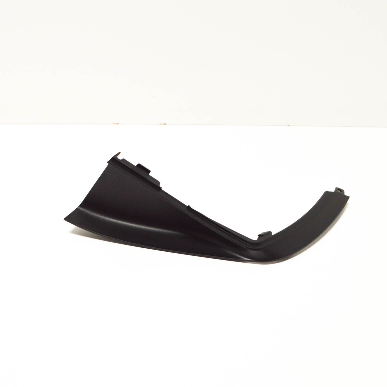 NEW MERCEDES-BENZ A W176 FRONT BUMPER CENTER RIGHT COVER A1768853600 ORIGINAL