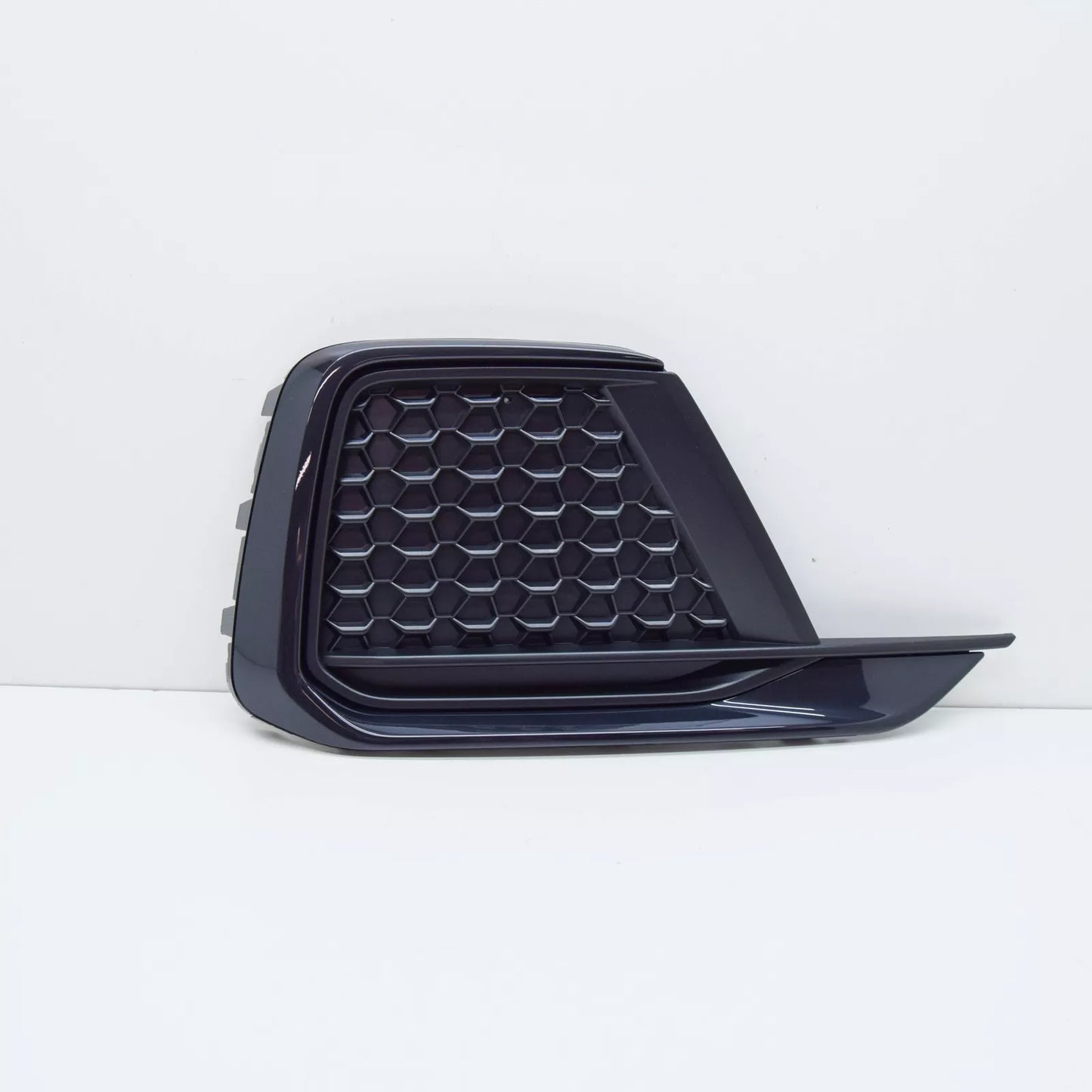 NEW AUDI A1 SPORTBACK GB FRONT BUMPER RIGHT GRILLE 82A807680GRN4 ORIGINAL