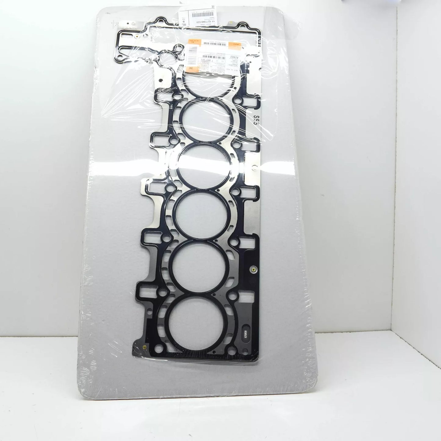 NEW BMW 3 F30, F80 ENGINE CYLINDER HEAD GASKET 11127849620 7849620 ORIGINAL