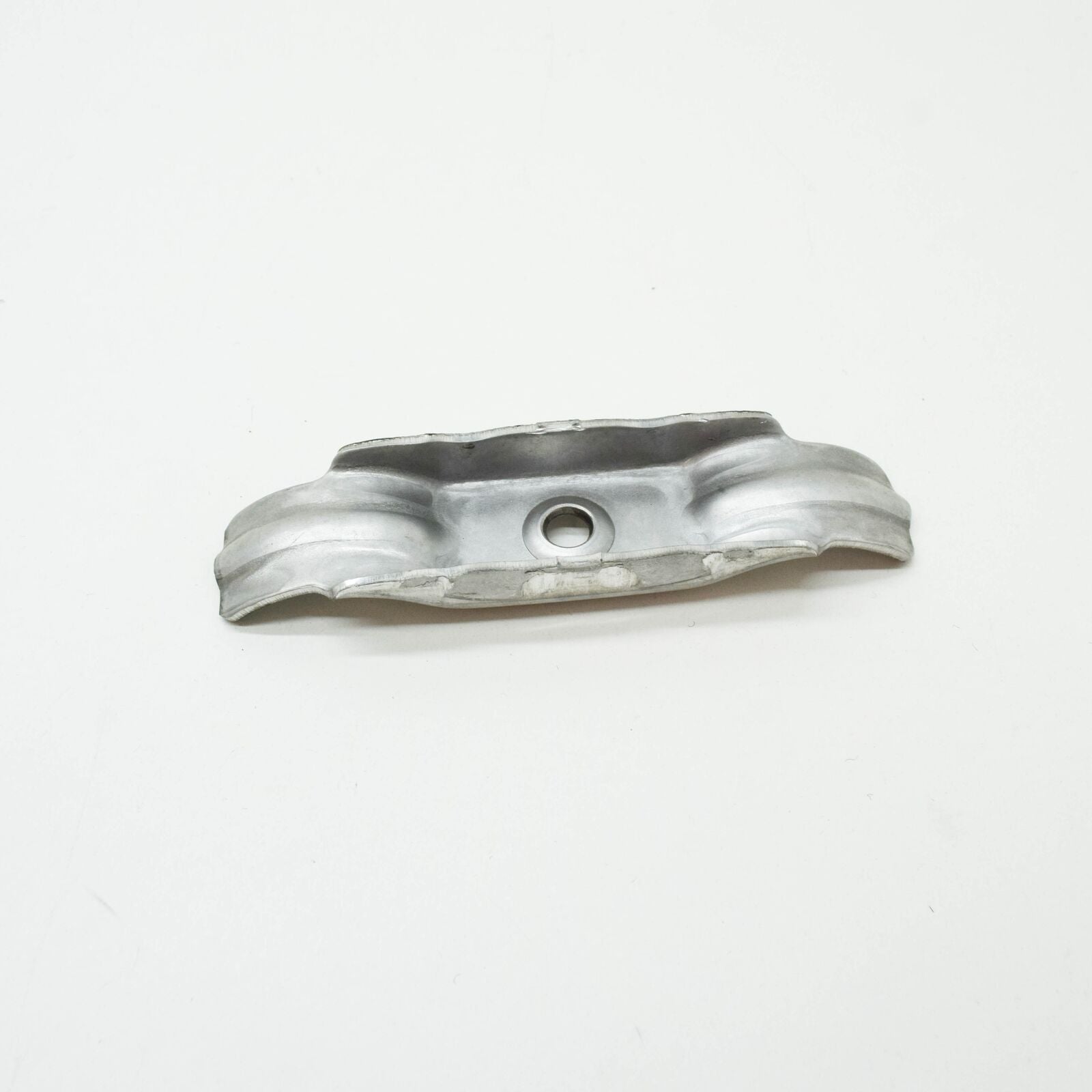 NEW MB E W210 EXHAUST PIPE TO CATALYTIC CONVERTER BRACKET A2104927241 ORIGINAL