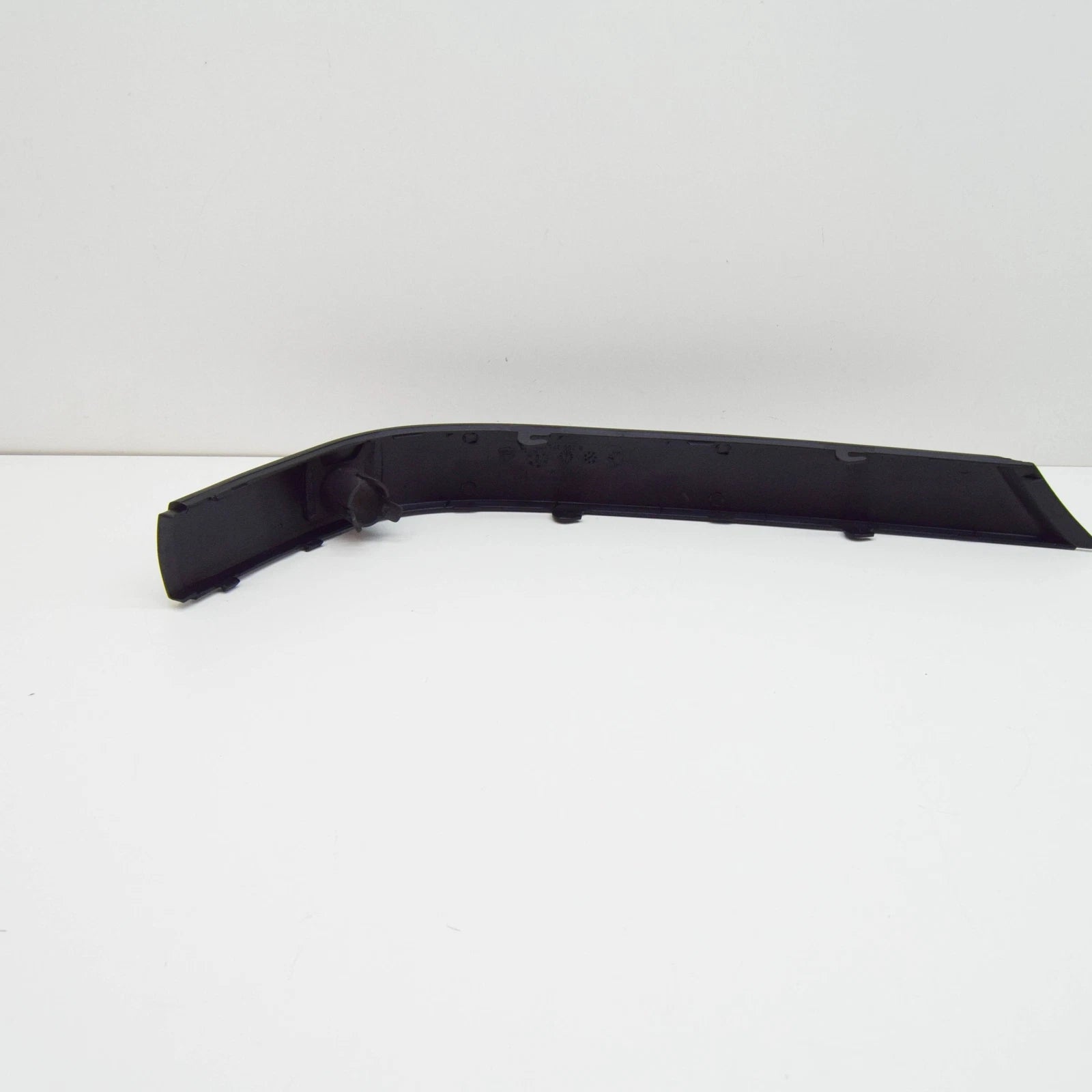 NEW BMW 3 COMPACT E36 REAR BUMPER RIGHT RUBBER STRIP 51128206374 ORIGINAL