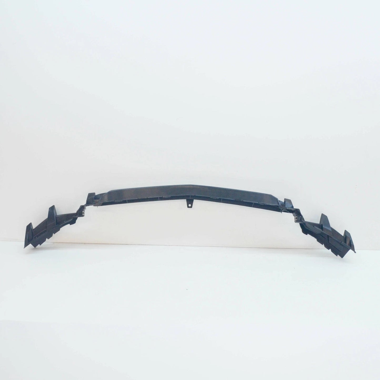 NEW MERCEDES-BENZ C-CLASS W205 FRONT BUMPER LOWER BRACKET A2058851365 ORIGINAL