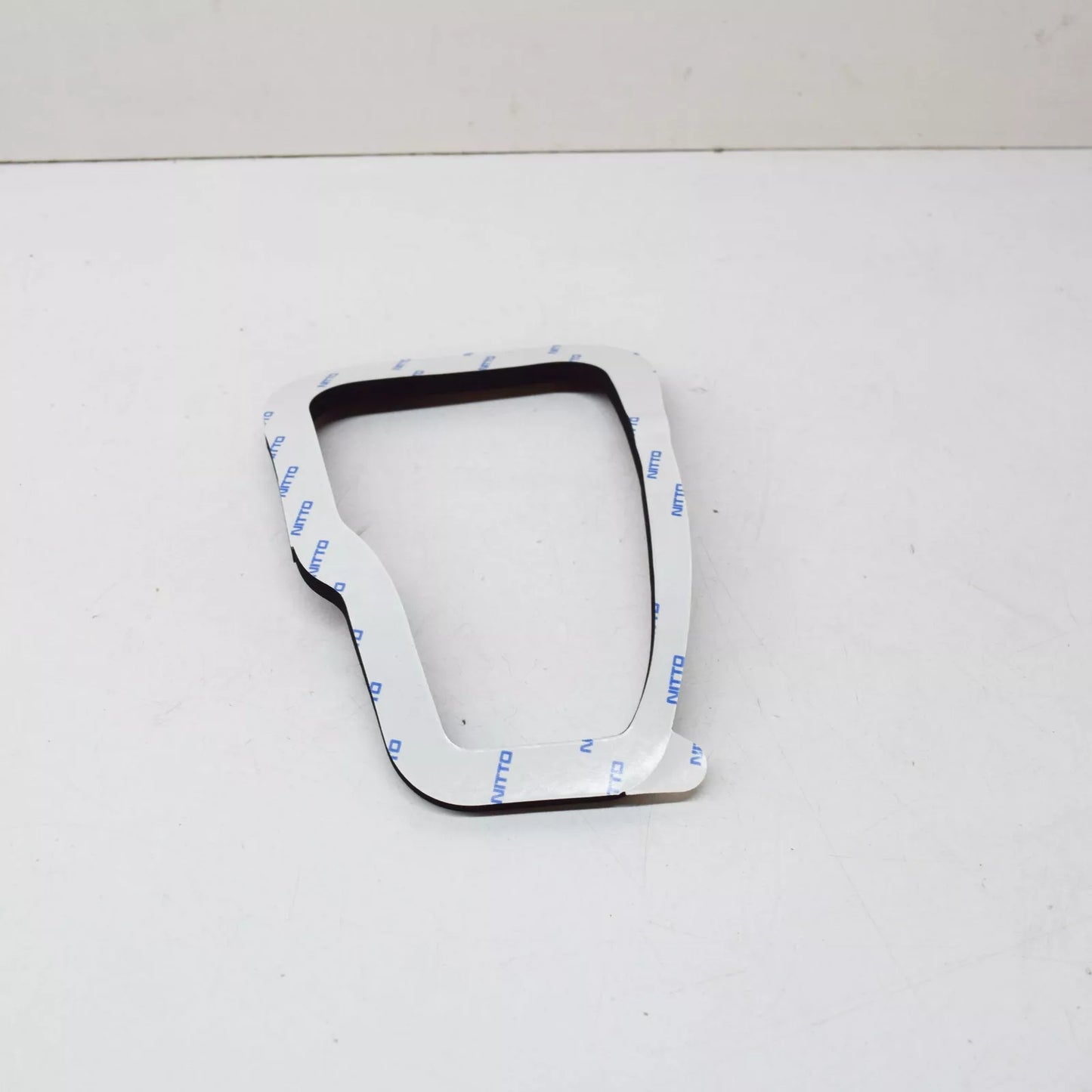 NEW VOLKSWAGEN GOLF MK7 REAR LEFT INNER TAIL LIGHT SEAL 5G0945191