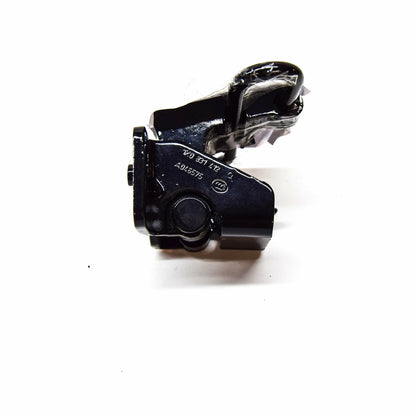 NEW VOLKSWAGEN GOLF MK5 FRONT RIGHT DOOR LOWER HINGE 1K0831412Q ORIGINAL