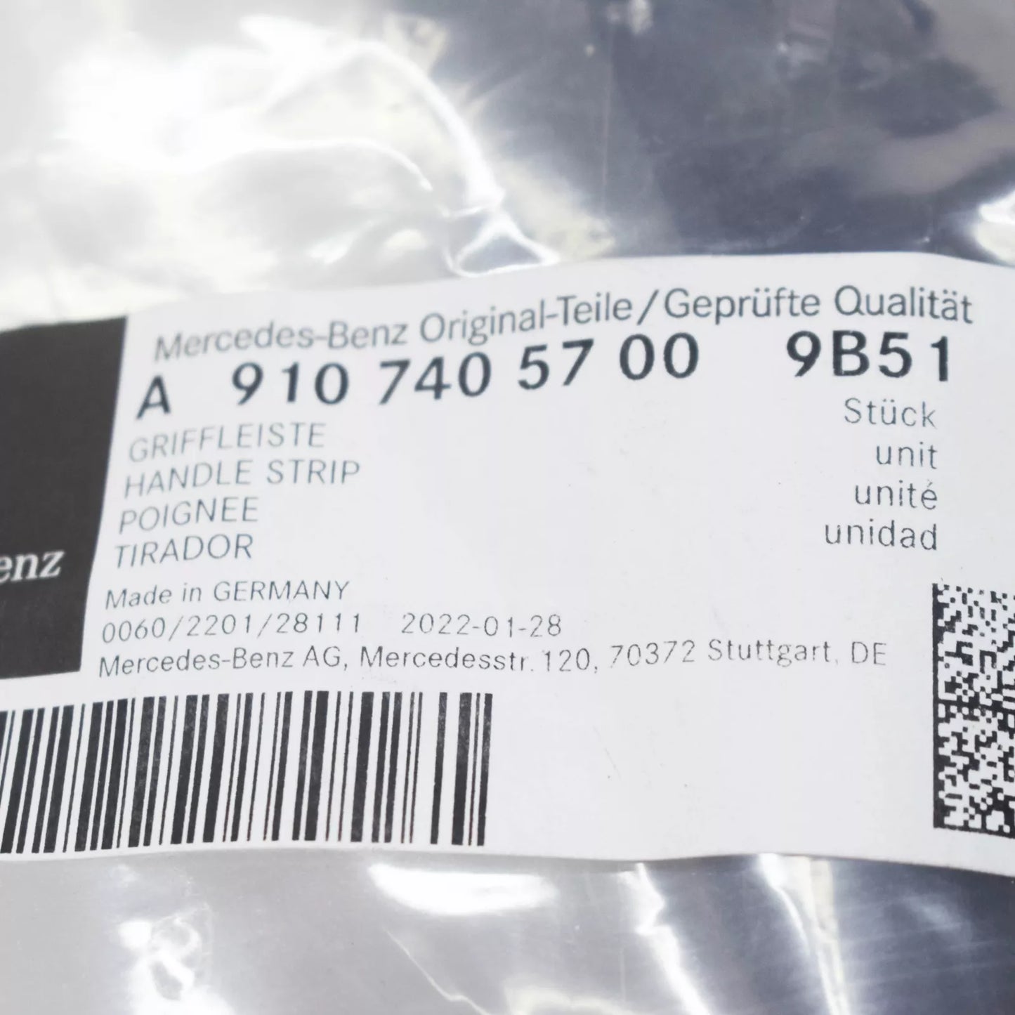 NEW MB SPRINTER W910 REAR TAILGATE HANDLE STRIP TRIM A91074057009B51 ORIGINAL