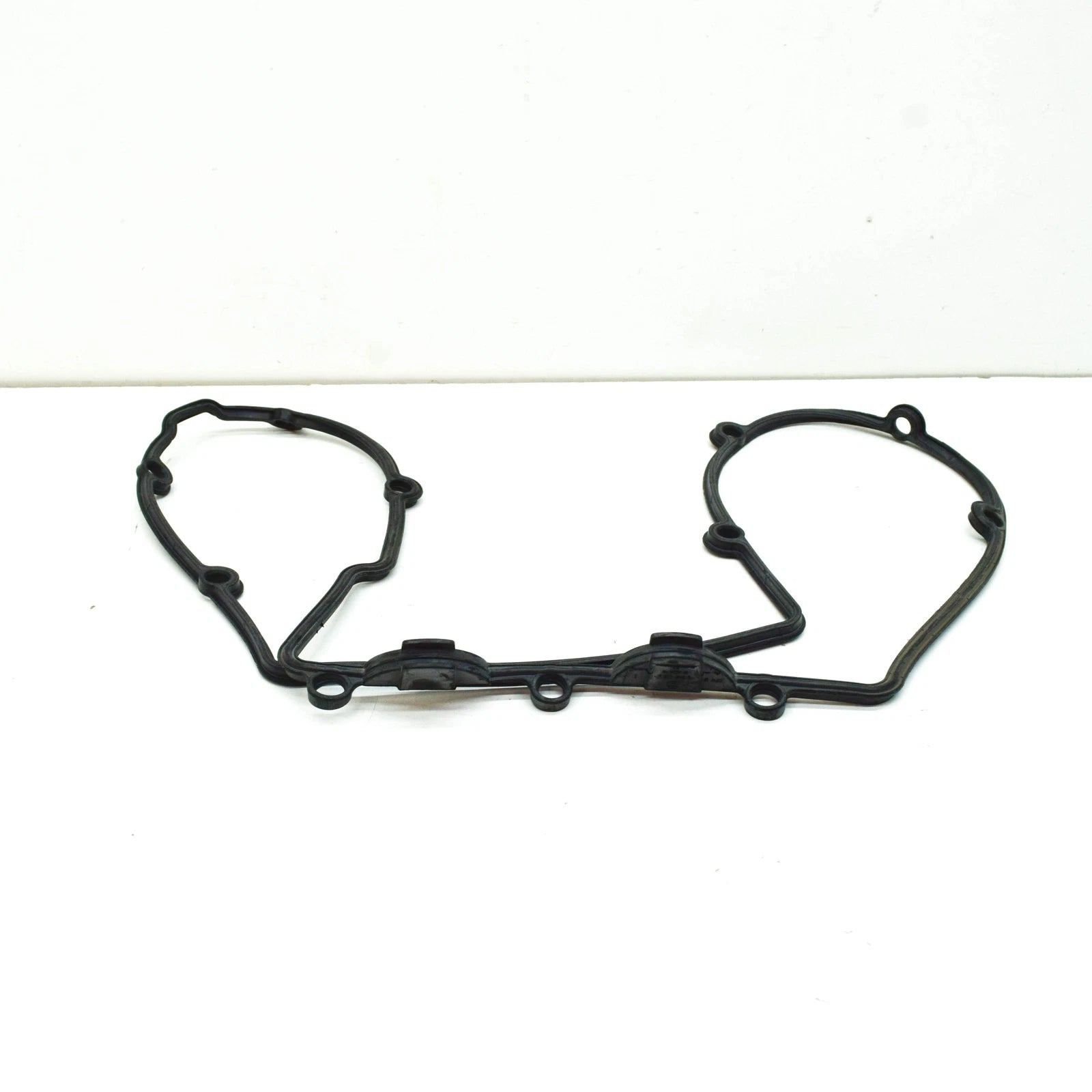 NEW BMW 7 E65 CYLINDER HEAD COVER GASKET 11122248372 ORIGINAL