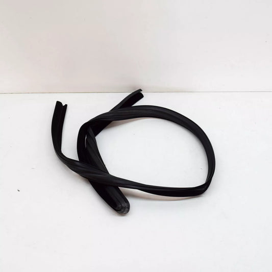 NEW MERCEDES-BENZ E W211 FRONT LEFT WINDOW RUN CHANNEL A2117250125