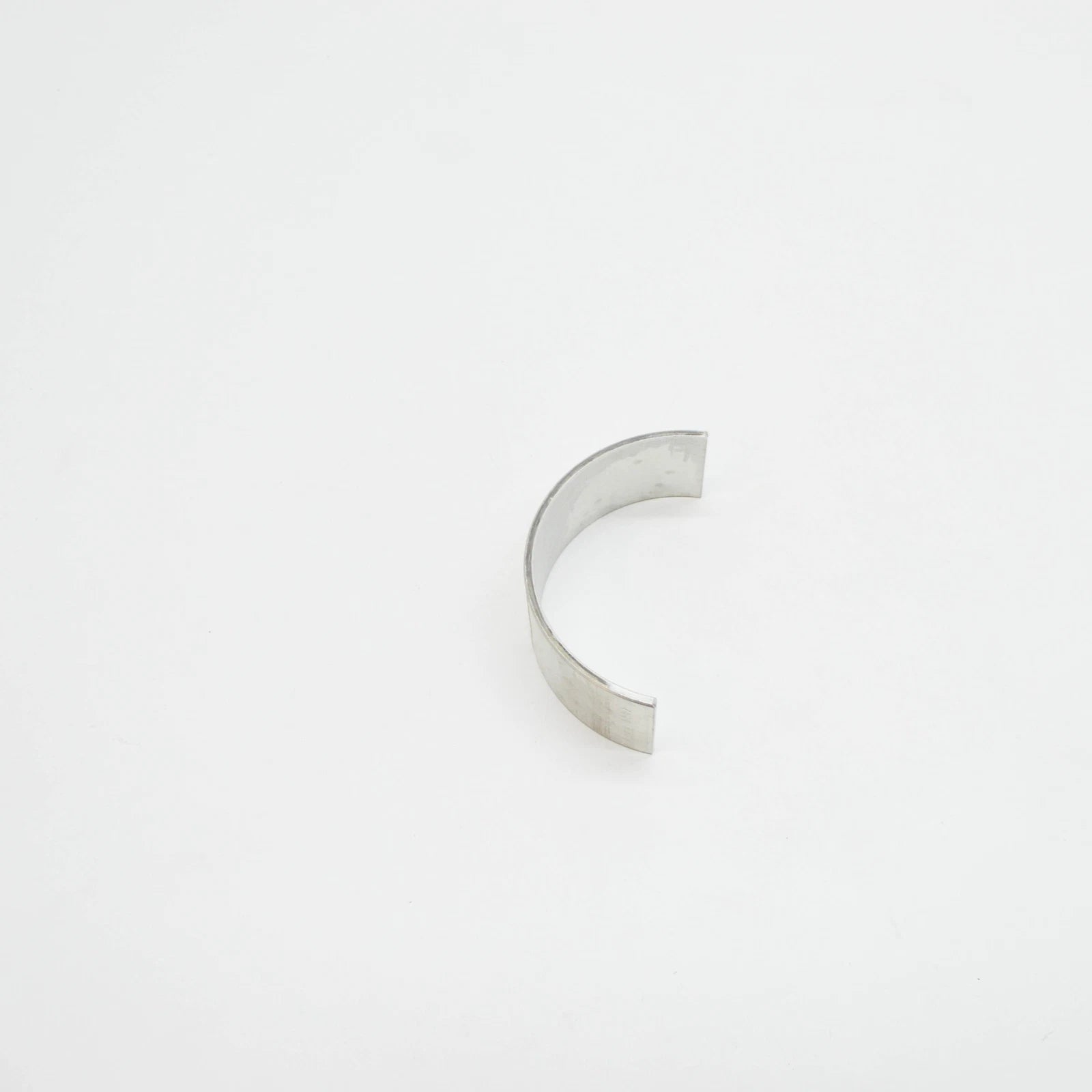 NEW MERCEDES-BENZ A W176 MAIN BEARING LOWER POINT A278033090252GZ64 2013