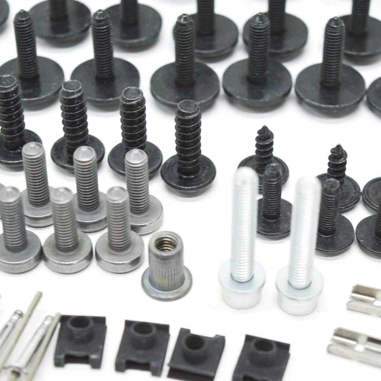 NEW AUDI Q8 FRONT BUMPER COVER HARDWARE KIT 4M8098623