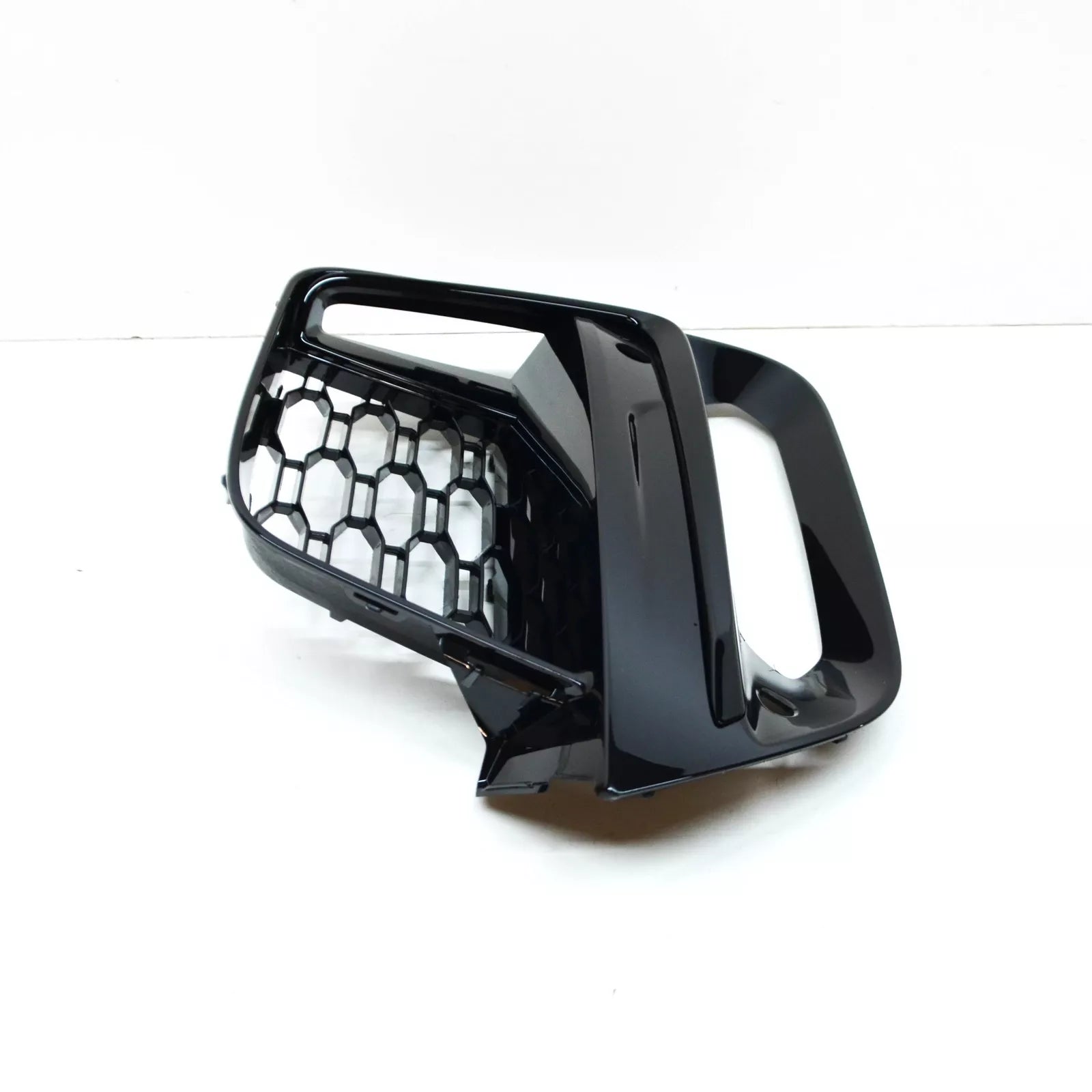 NEW BMW X3 G01 F97 FRONT BUMOER RIGHT GRILL 8099782 51118099782 ORIGINAL