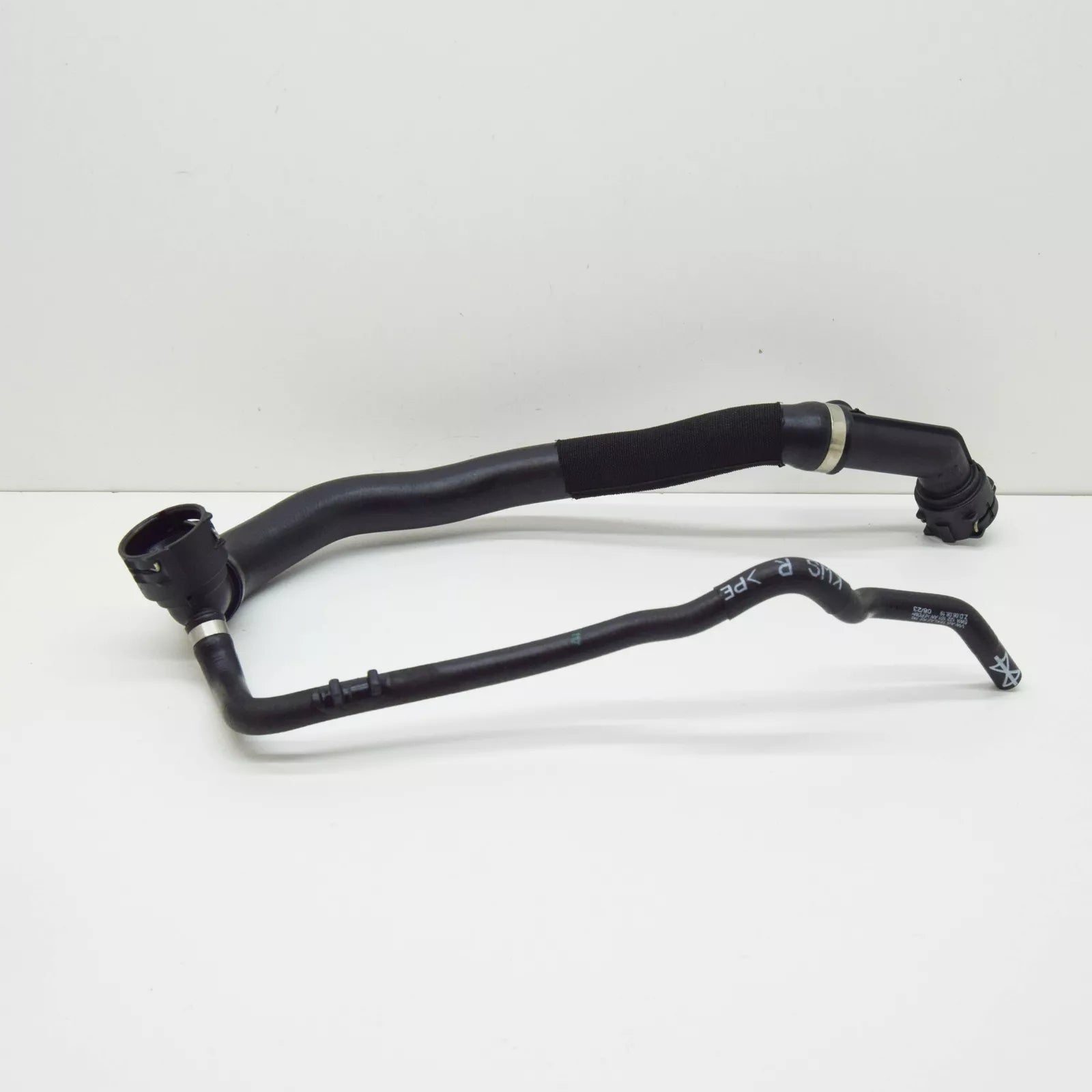 NEW VW GOLF CD MK8 COOLANT HOSE WITH QUICK RELEASE COUPLING 5WA122101AN ORIGINAL