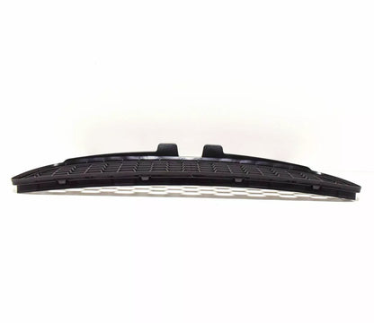 NEW BMW M4 F82 FRONT BUMPER LOWER GRILLE 51118054294 8054294 2016 ORIGINAL