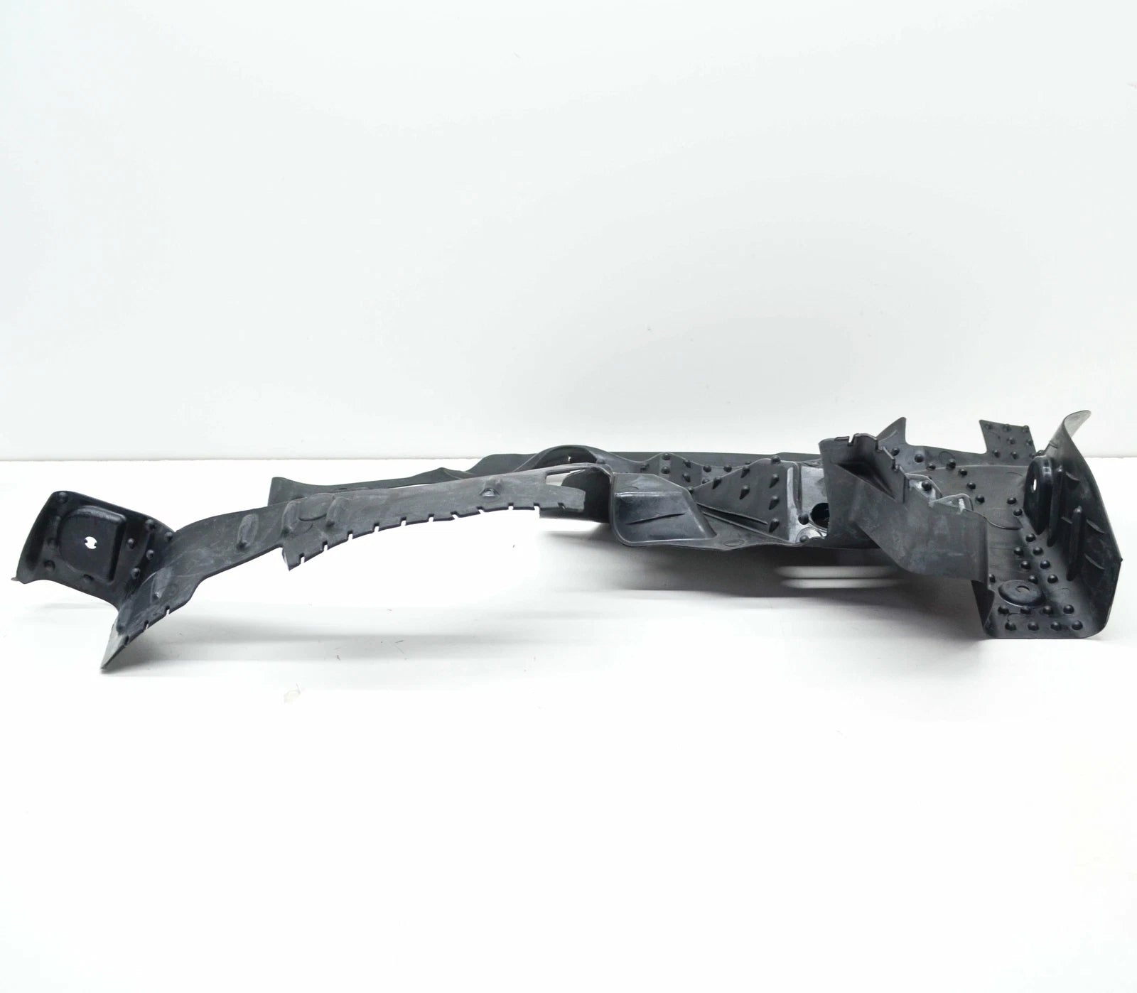 NEW MB C W205 RIGHT CENTER ENGINE NOISE INSULATION A2055240325