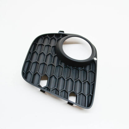 NEW BMW X5 E70 FRONT BUMPER RIGHT CLOSED FOG LIGHT M GRILLE 51118048022 ORIGINAL