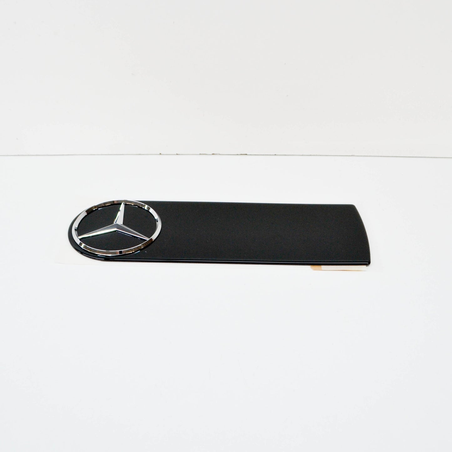 NEW MERCEDES-BENZ G-CLASS W463 SPARE TIRE COVER EMBLEM A4638901744 ORIGINAL