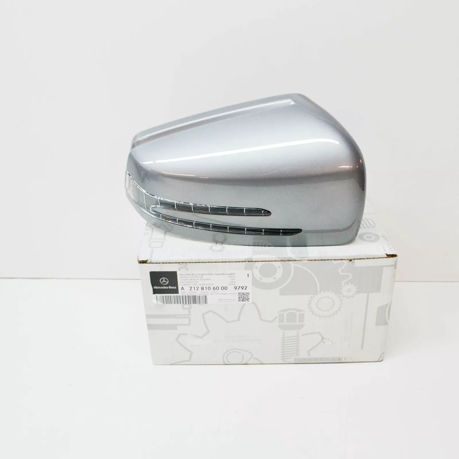 NEW MB C-CLASS W205 RIGHT WING MIRROR COVER A21281060009792 A2128106000