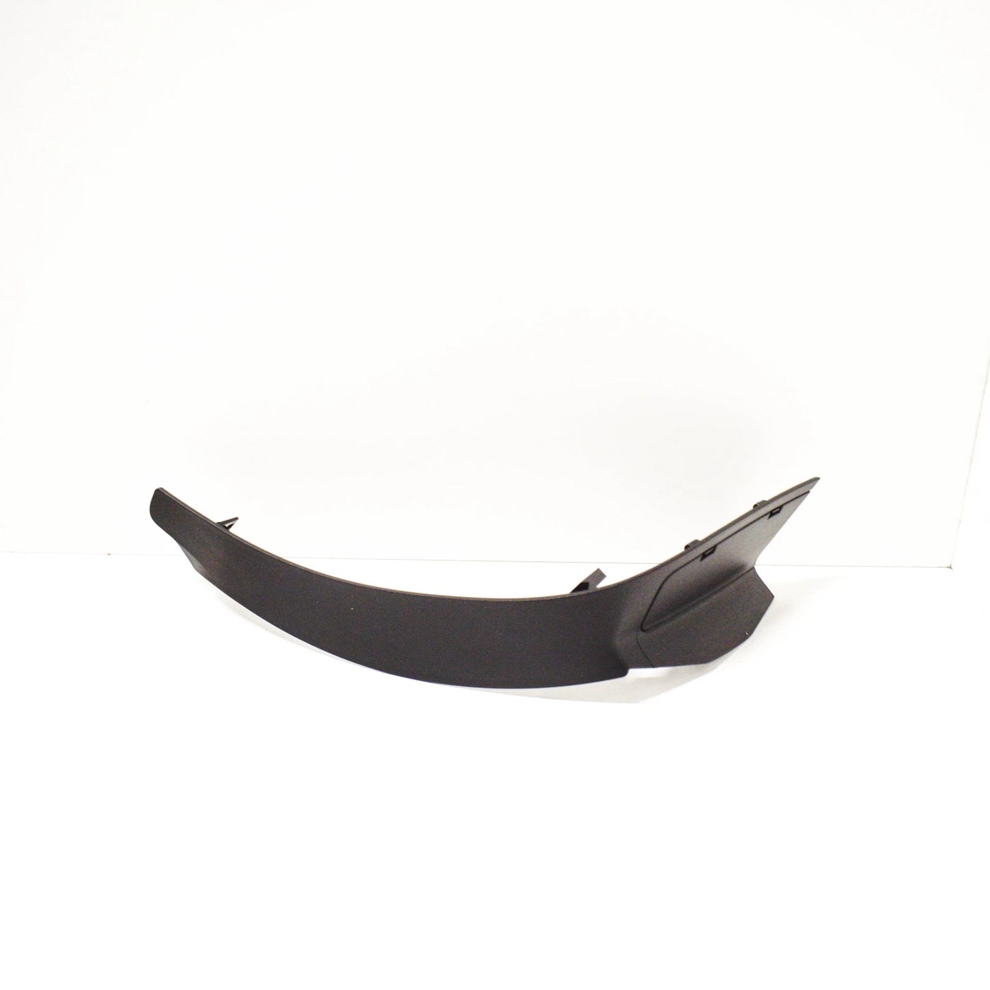 NEW BMW 4 F33 REAR TAILLIGHT GUTTER COVER LEFT SIDE 63217463139 ORIGINAL