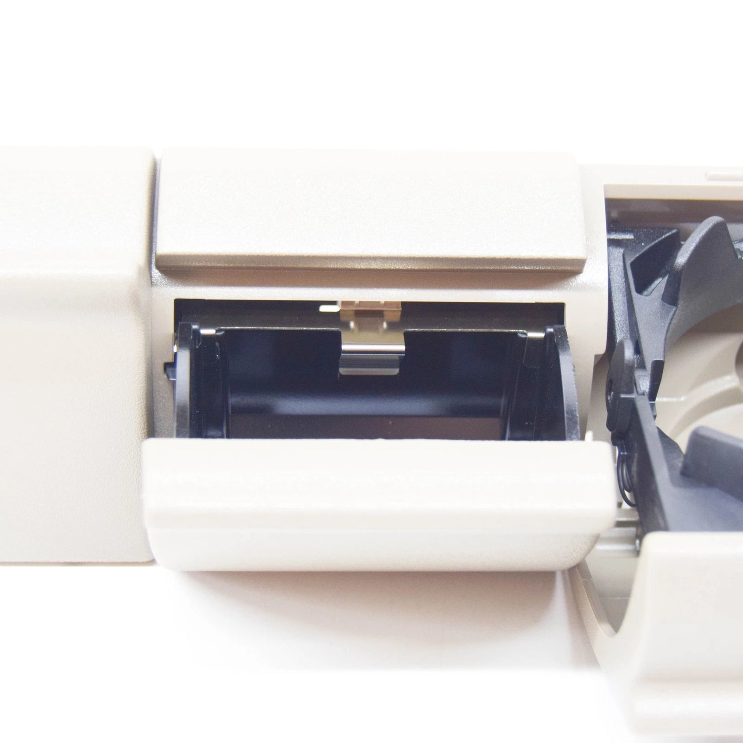 NEW MERCEDES-BENZ VIANO W639 REAR RIGHT ASHTRAY CUP HOLDER BEIGE A63981002308J06