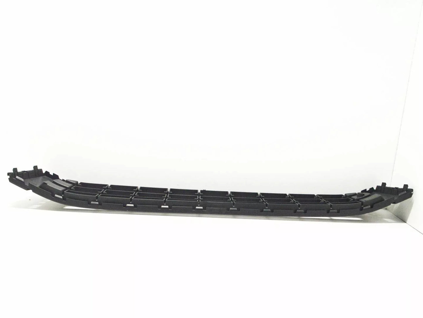 NEW VOLKSWAGEN AMAROK 2H FRONT BUMPER LOWER GRILLE 2HH8536779B9 2014