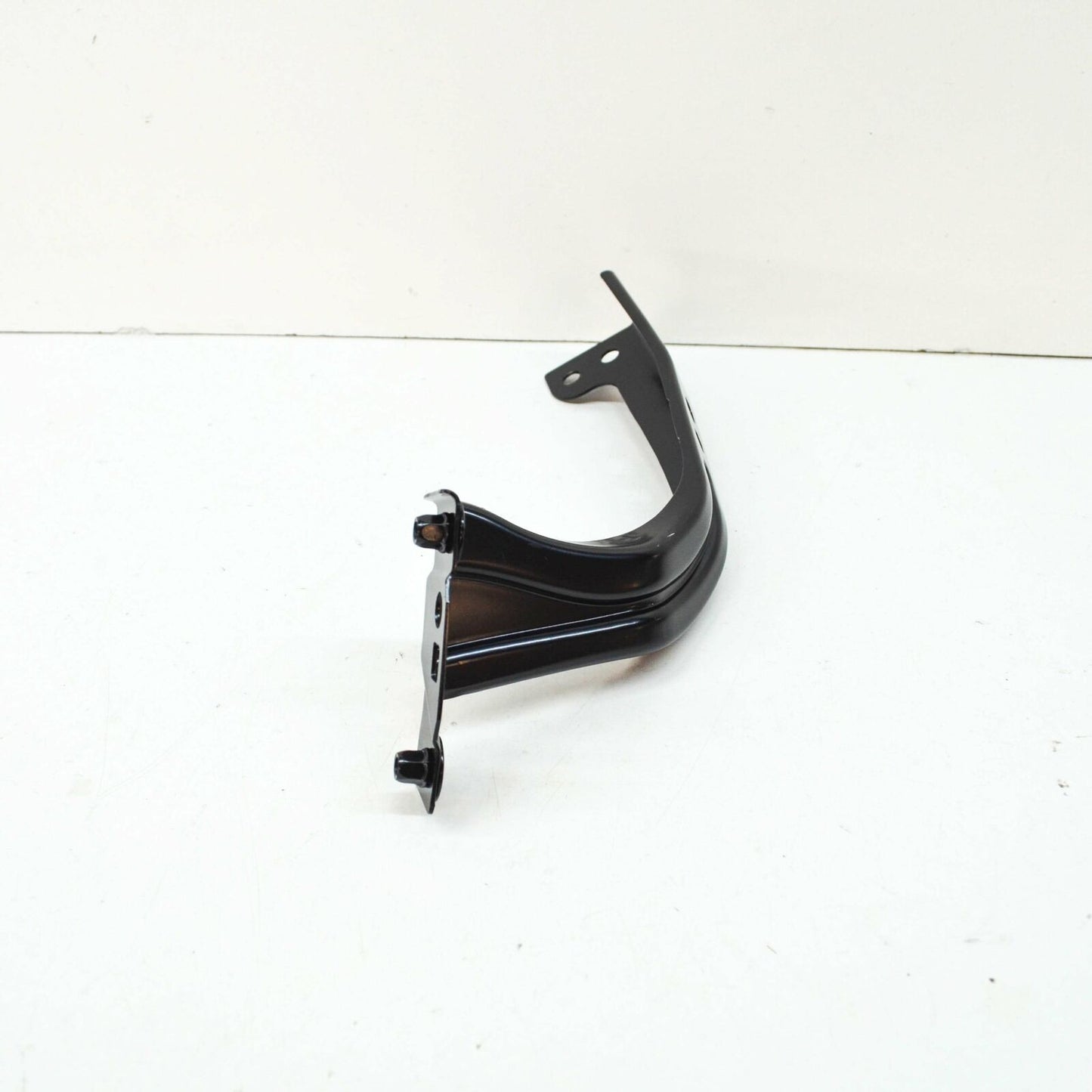 NEW VOLKSWAGEN UP FRONT RIGHT FENDER HOLDER 1S0821142A 2013 ORIGINAL