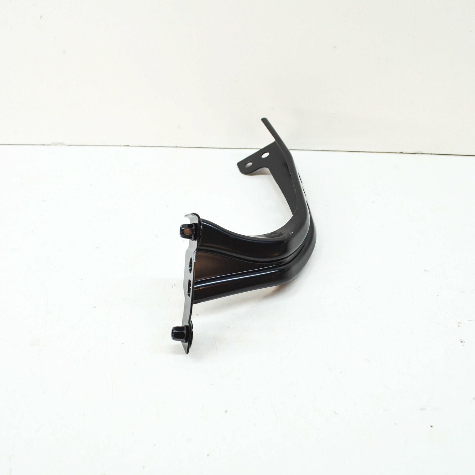 NEW VOLKSWAGEN UP FRONT RIGHT FENDER HOLDER 1S0821142A 2013 ORIGINAL