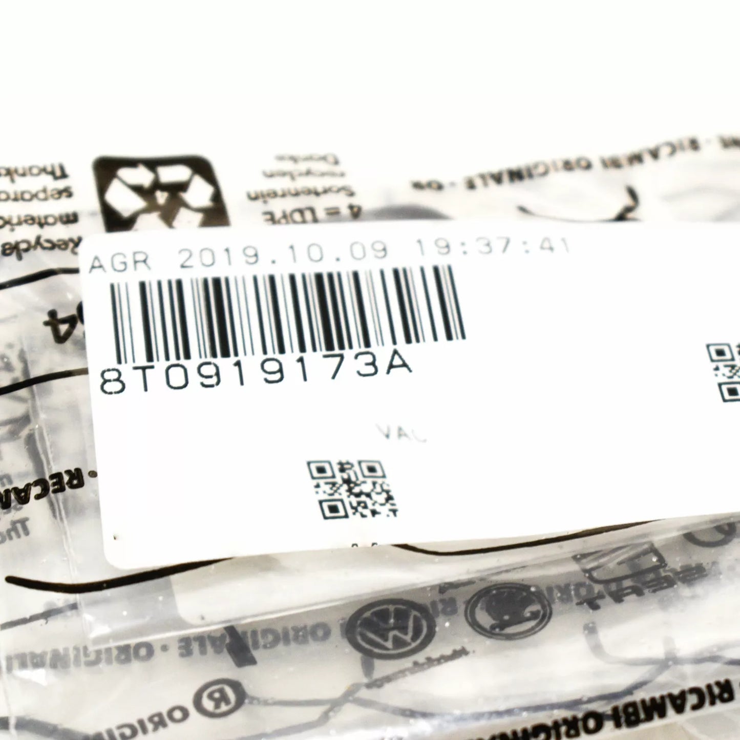 NEW AUDI A1 8X FRONT DOOR TRIM PANEL LIGHT OPTIC FIBRE 8T0919173A