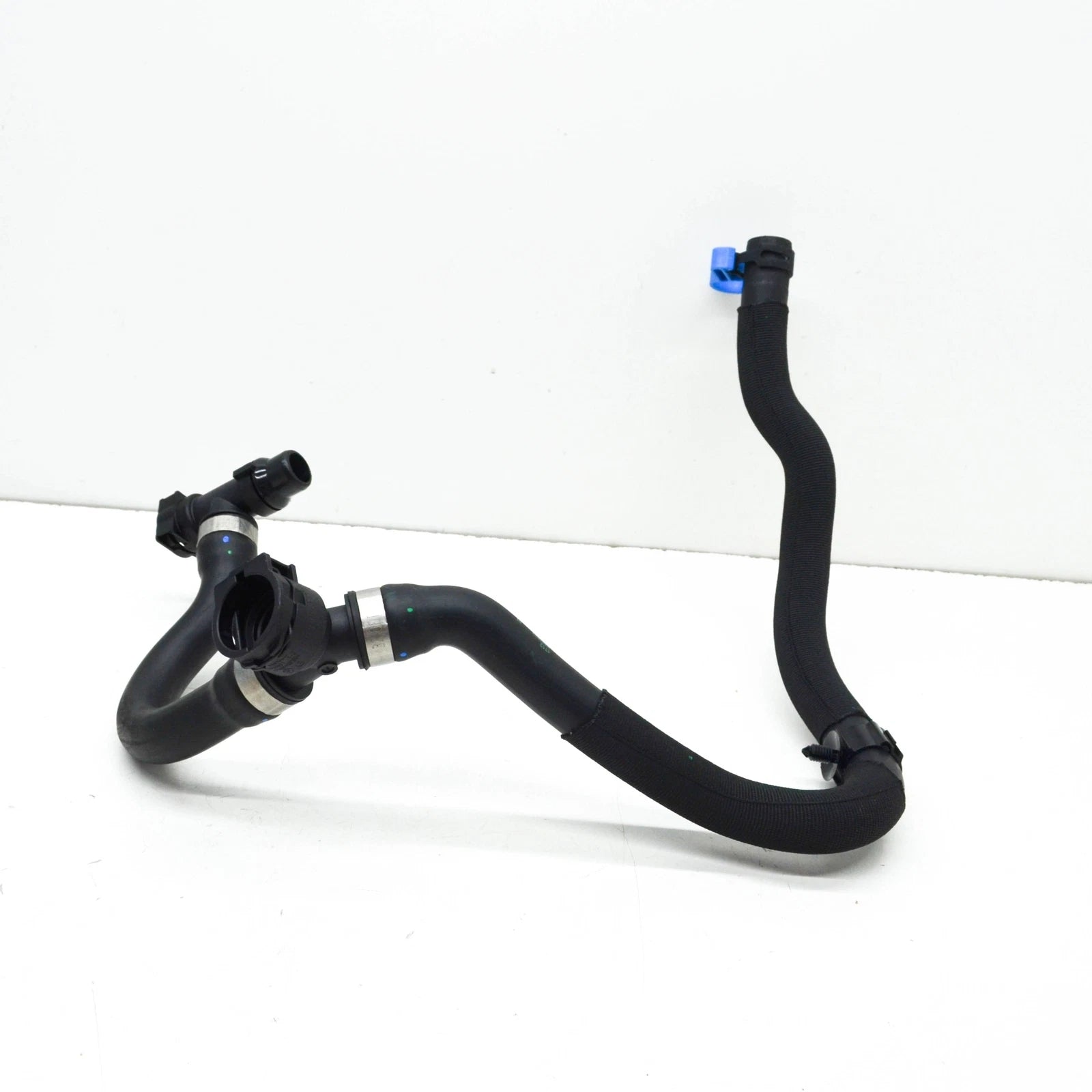 NEW BMW X3 G01 COOLANT RETURN INTAKE LINE 17129797623 ORIGINAL