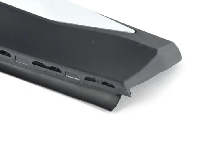 NEW BMW X3 F25 FRONT RIGHT ROCKER PANEL MOULDING X-LINE 51137352556 ORIGINAL