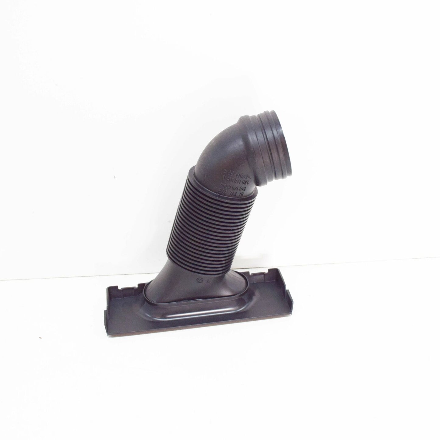 NEW AUDI A3 8P ENGINE INTAKE AIR DUCT 1K0129609B ORIGINAL