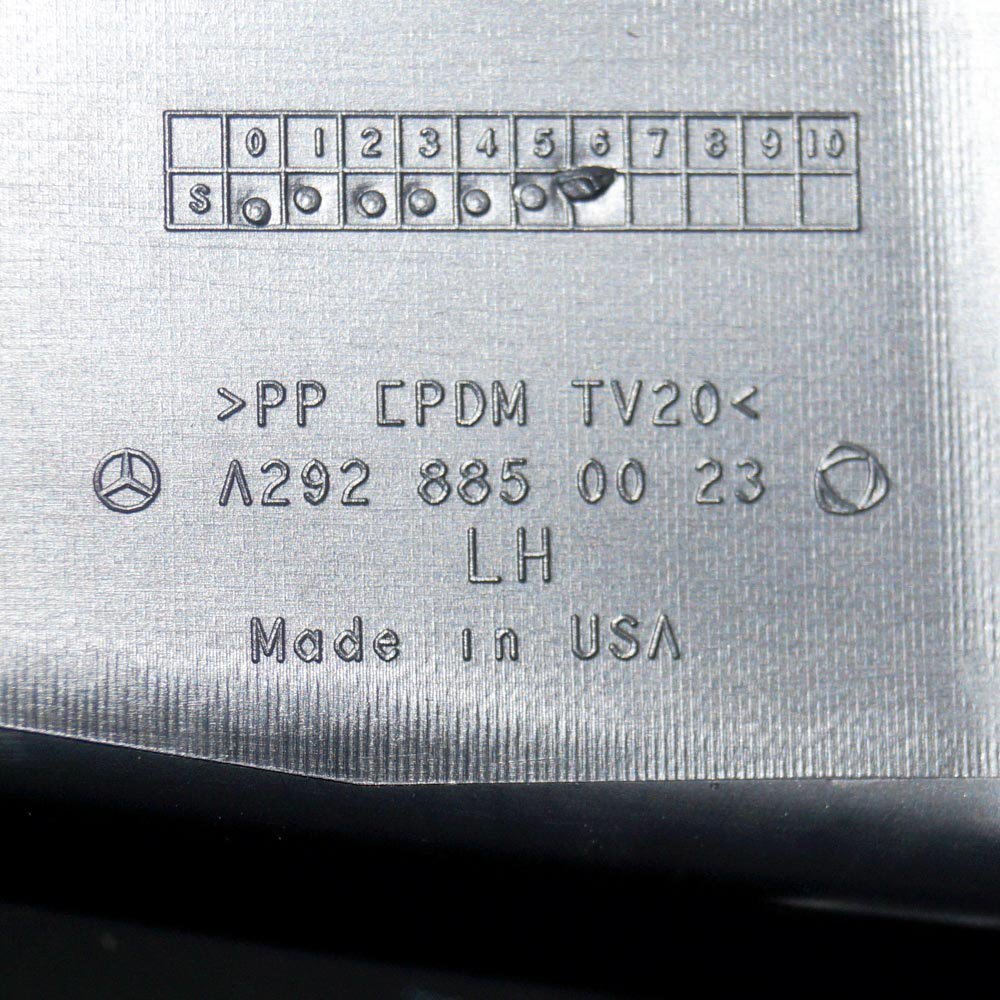 NEW MERCEDES-BENZ GLE COUPE C292 EXHAUST PIPE TIP COVER A2928850023 2016