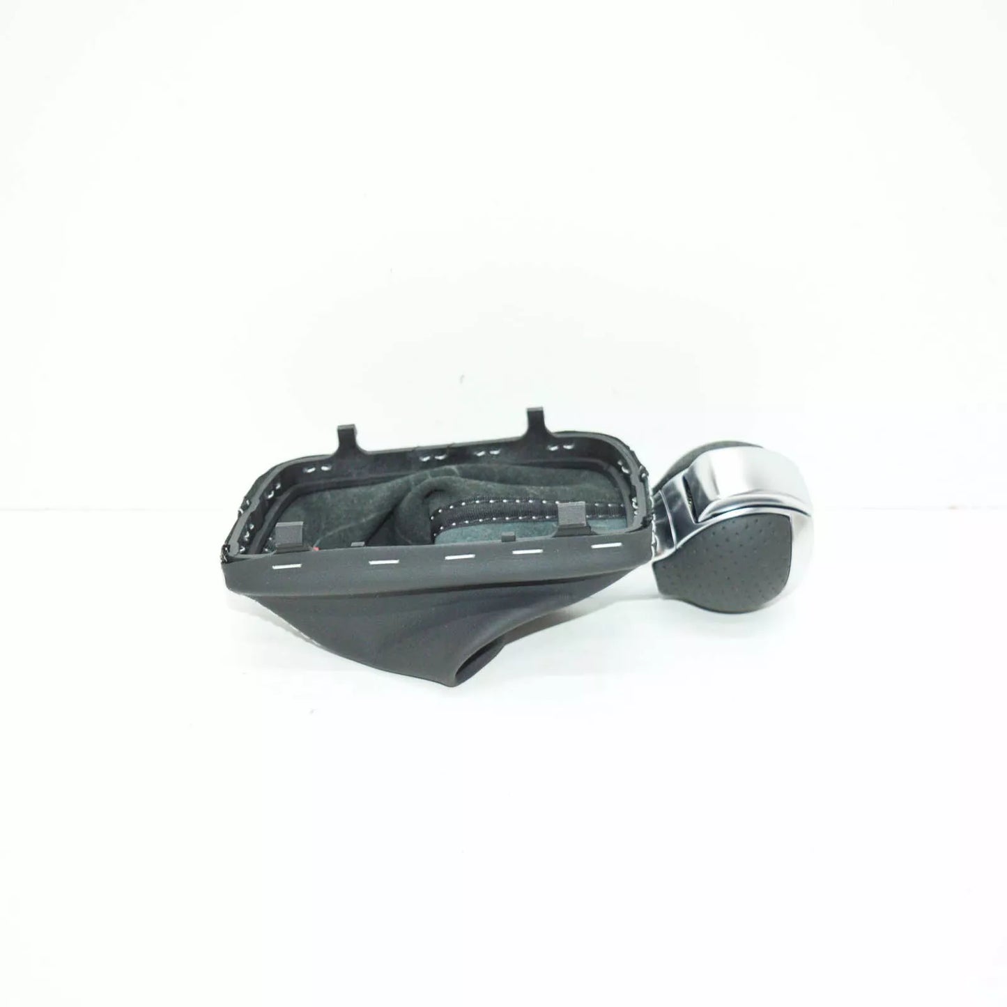 NEW AUDI A3 RS3 8P AUTOMATIC GEAR SHIFT KNOB LHD 8P1713139AAOCK ORIGINAL