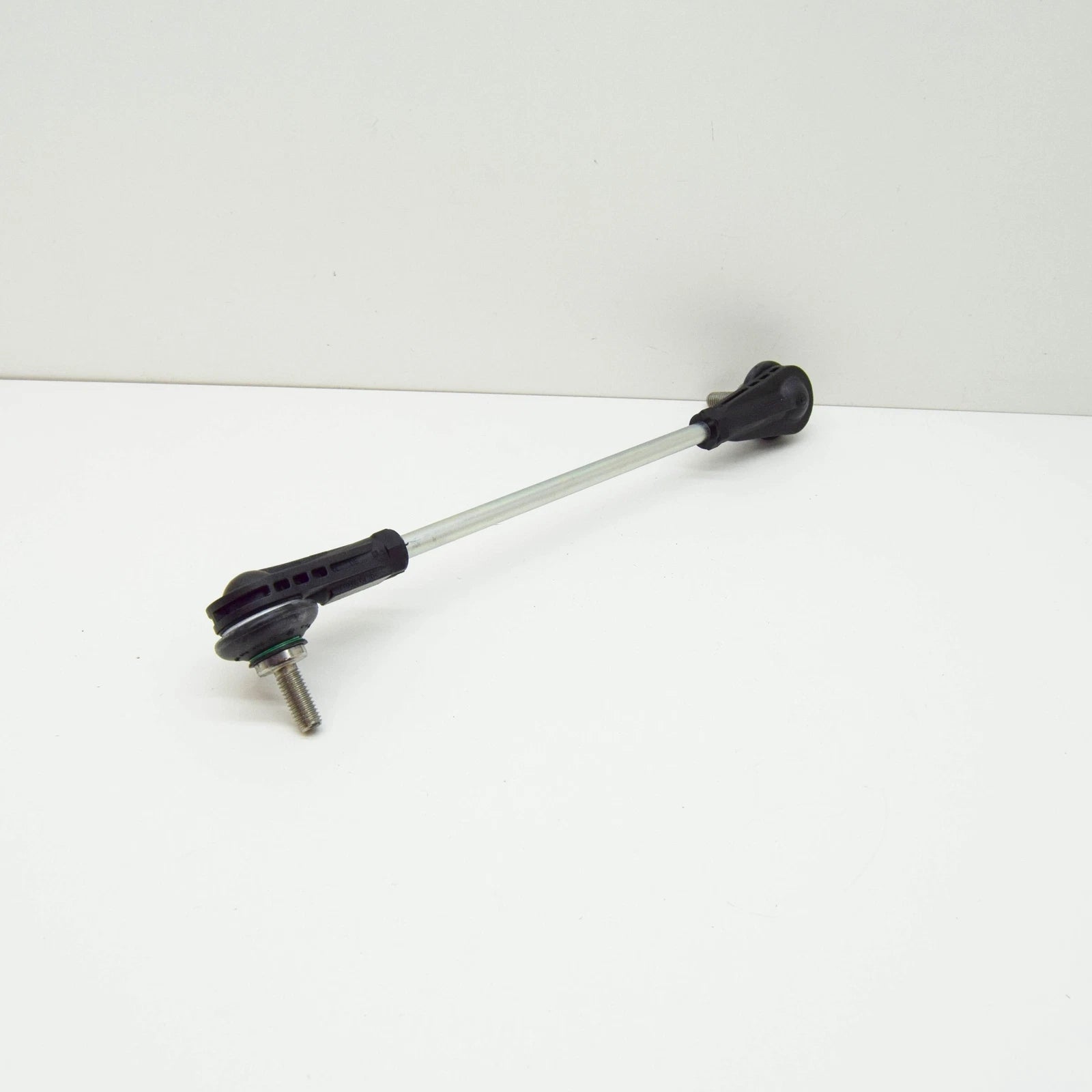 NEW BMW 3 G20 FRONT RIGHT STABILIZER LINK 31306893360 ORIGINAL