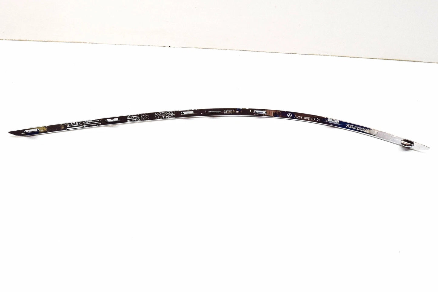 NEW MERCEDES BENZ W204 FRONT LEFT BUMPER MOLDING TRIM A2048850721 ORIGINAL