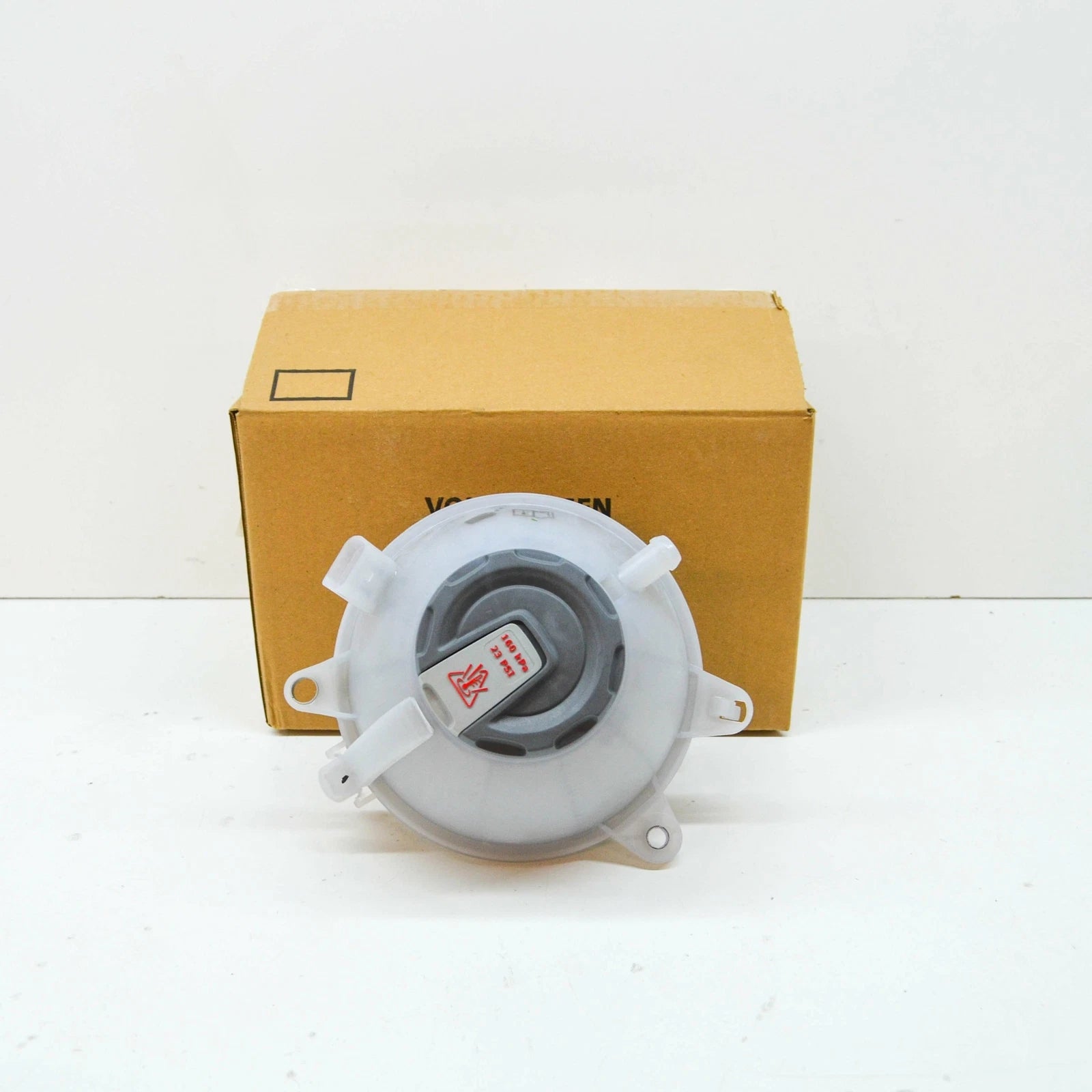 NEW AUDI Q5 FY 80A SPORTBACK ENGINE COOLANT EXPANSION TANK 80A121405AG