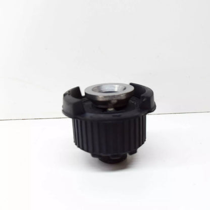 NEW MB C W204 REAR SUBFRAME CARRIER SUSPENSION HUB MOUNT A2043510842 ORIGINAL